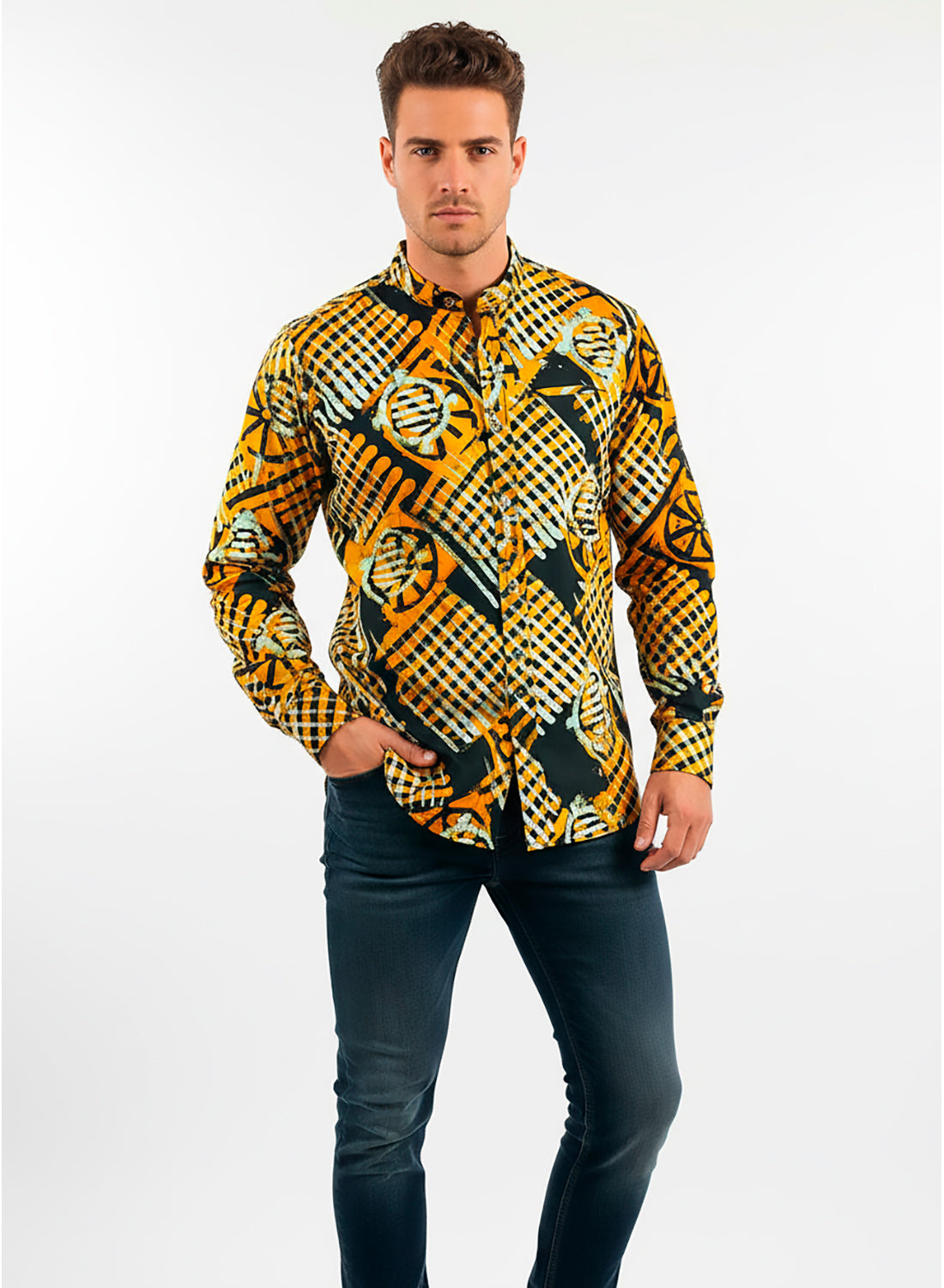 Camisa artesanal de cuello mao en tela batik africana tintada a mano. 1.