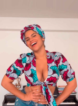 CropTop de Manga Corta con Turbante “Flores de boda”