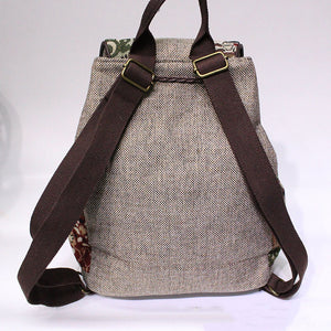 Mochila de Cáñamo con Flores Bordadas
