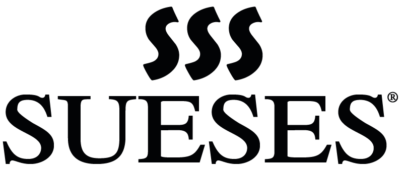 Sudadera Unisex de Algodón Esencial Con Guerrero y Logo