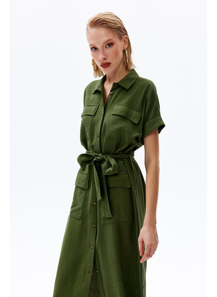 Vestido camisero con parche con bolsillo con cinturón  Vestido verde  informal, Vestidos de moda casuales, Ropa de moda
