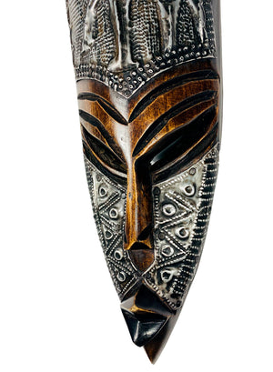 Gran máscara de madera africana tradicional de Ghana